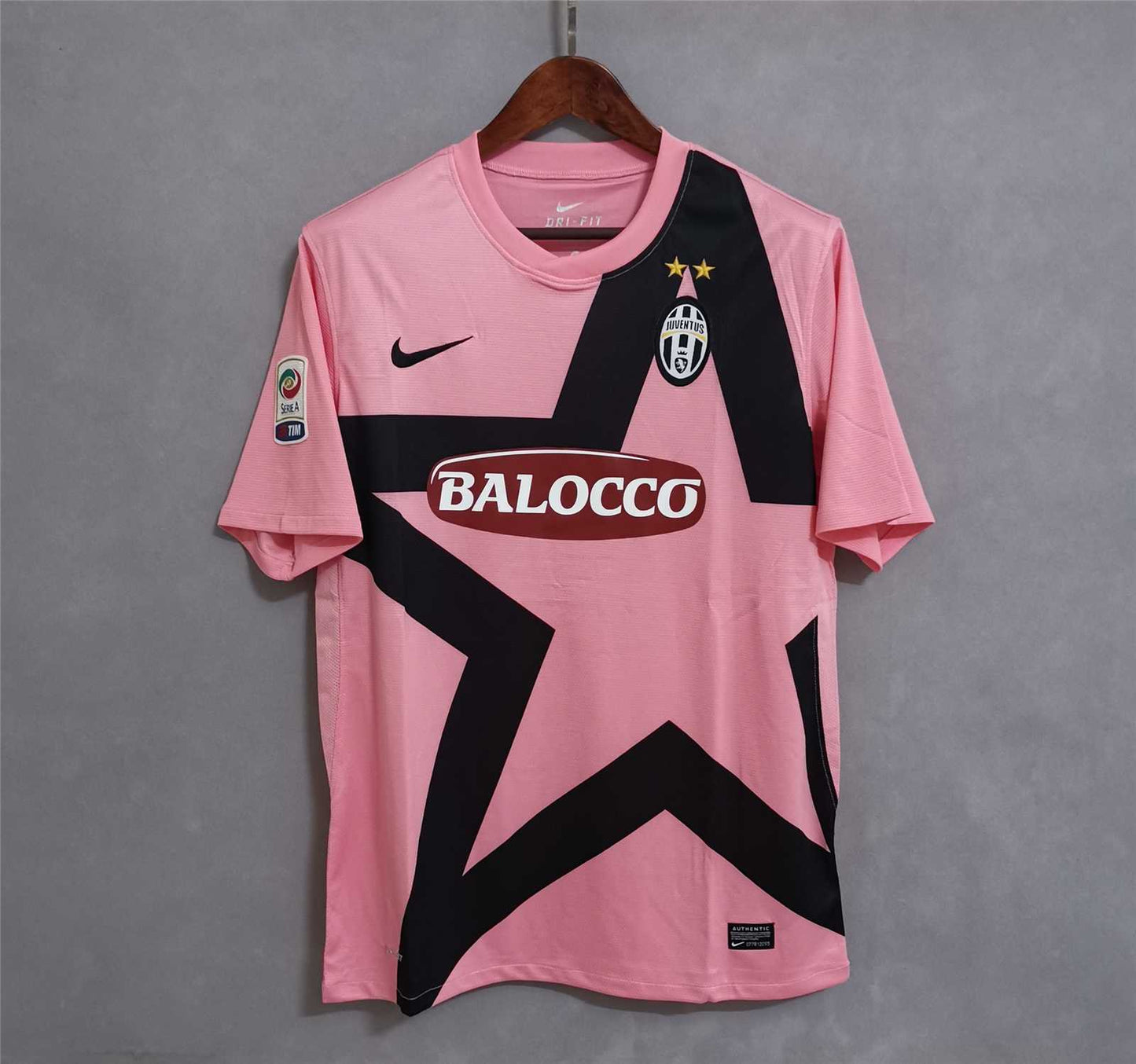 JUVENTUS KIT AWAY 2011/2012