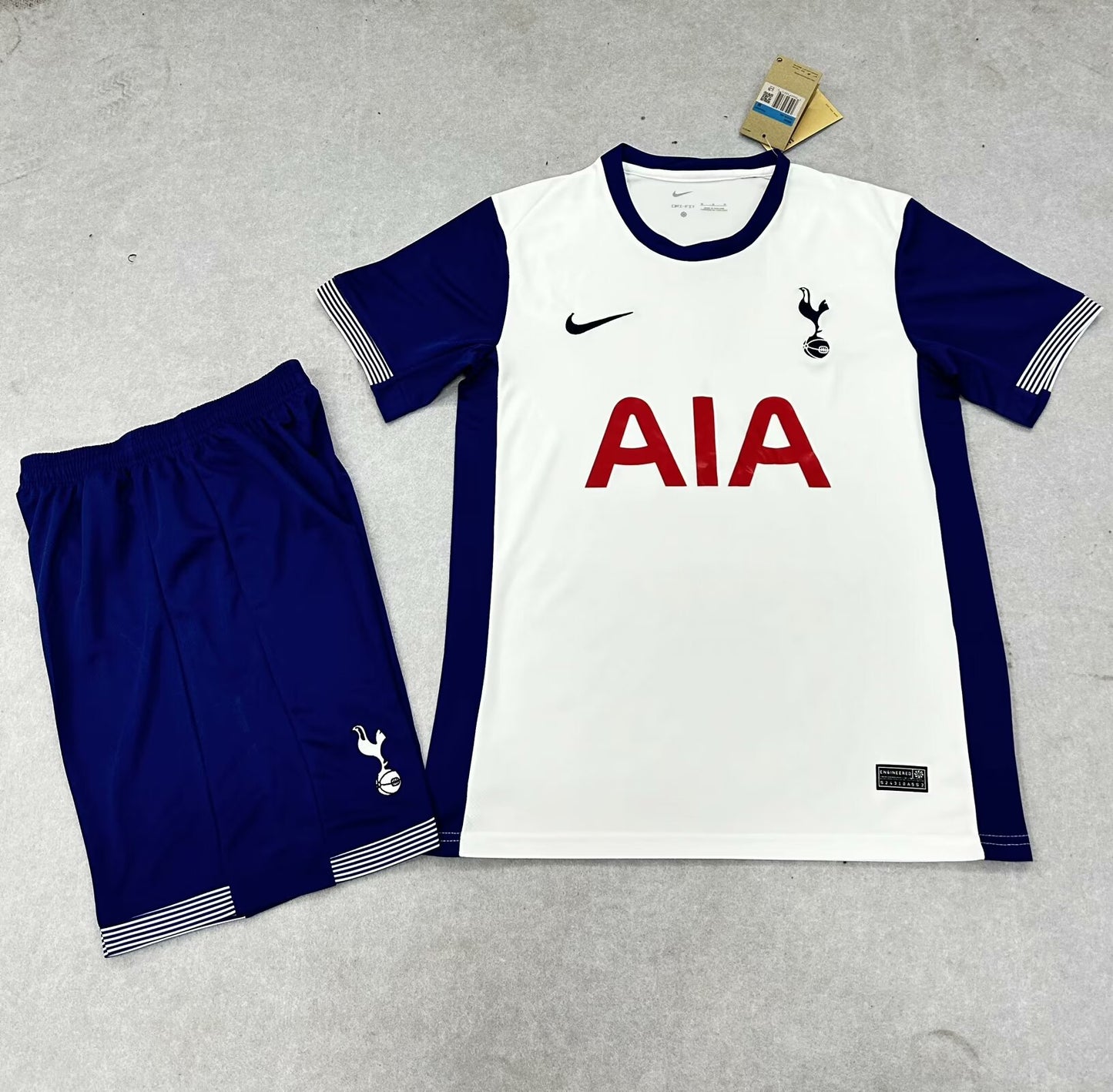 TOTTENHAM KIT HOME 2024/2025