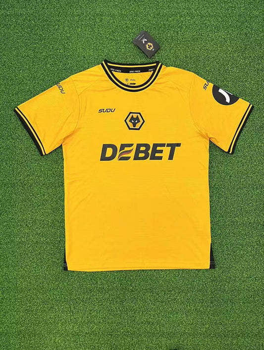 WOLVERHAMPTON KIT HOME 2024/2025