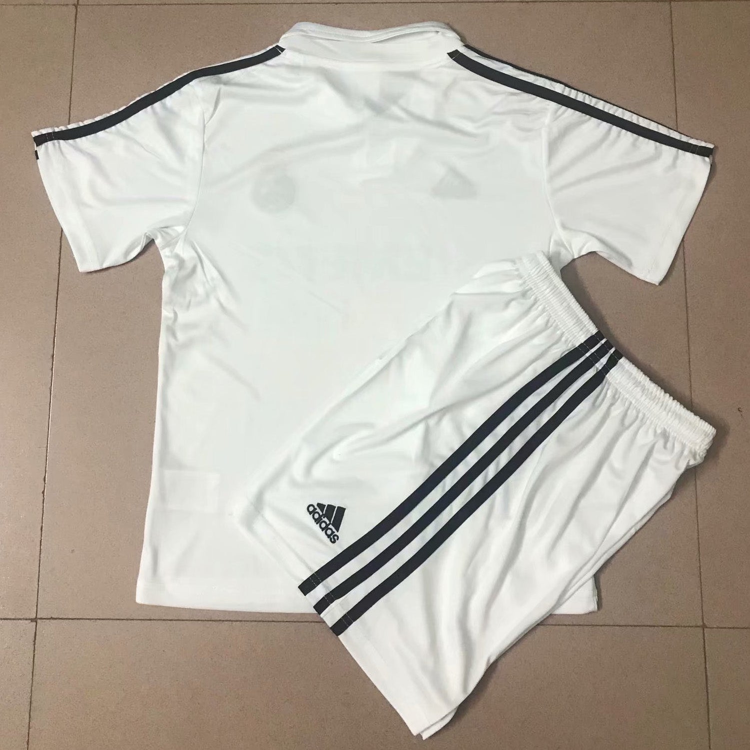 REAL MADRID KIT HOME 2002/2003