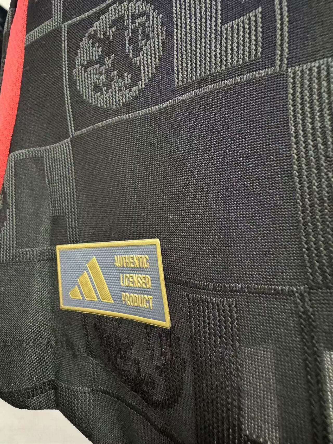 LYON KIT AWAY 2024/2025