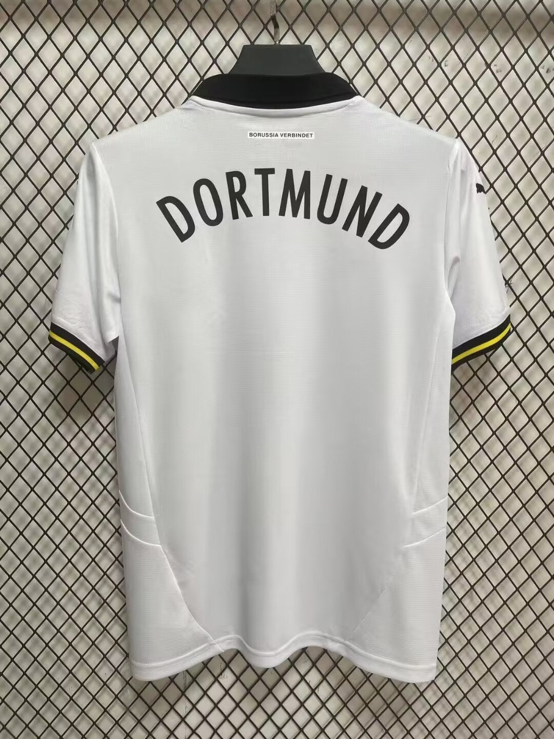 BORUSSIA DORTMUND KIT THIRD 2024/2025