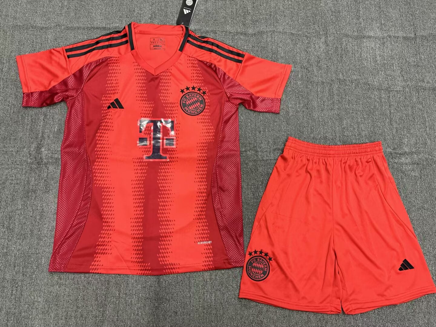 BAYERN MONACO KIT HOME 2024/2025