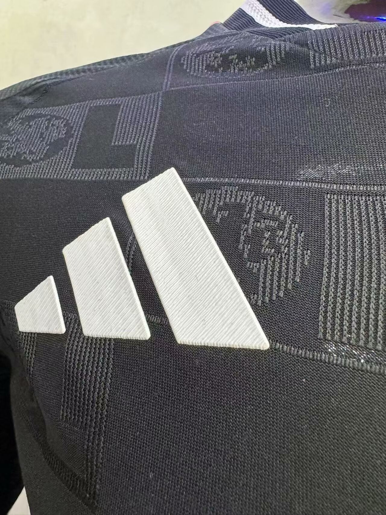 LYON KIT AWAY 2024/2025