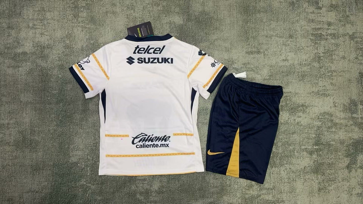 PUMAS KIT HOME 2024/2025