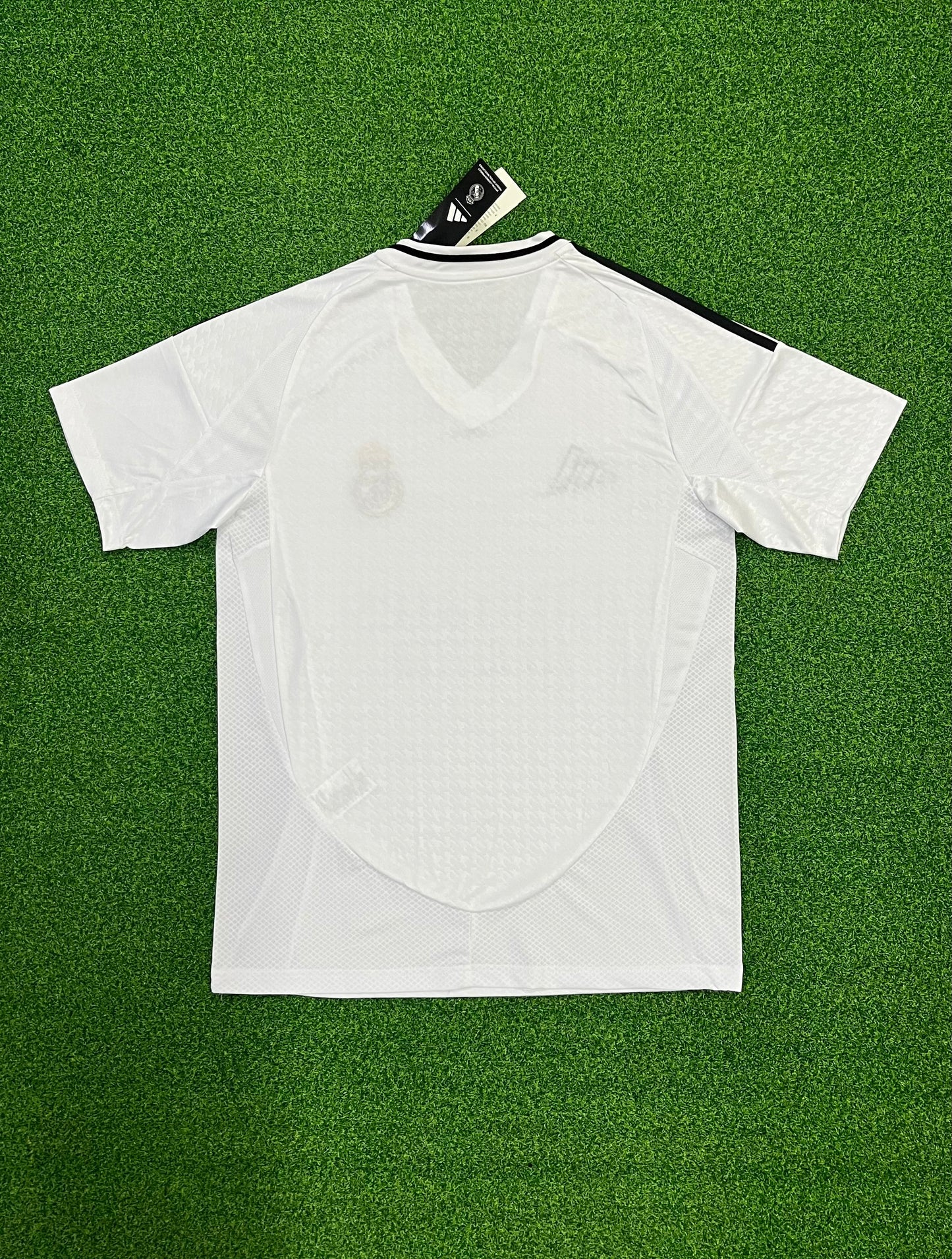 REAL MADRID KIT HOME 2024/2025