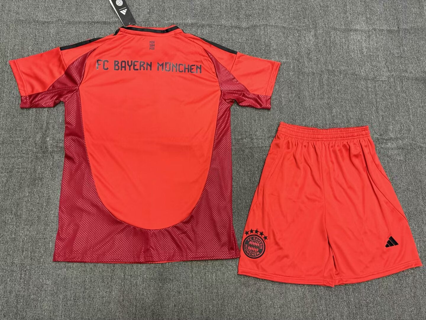 BAYERN MONACO KIT HOME 2024/2025