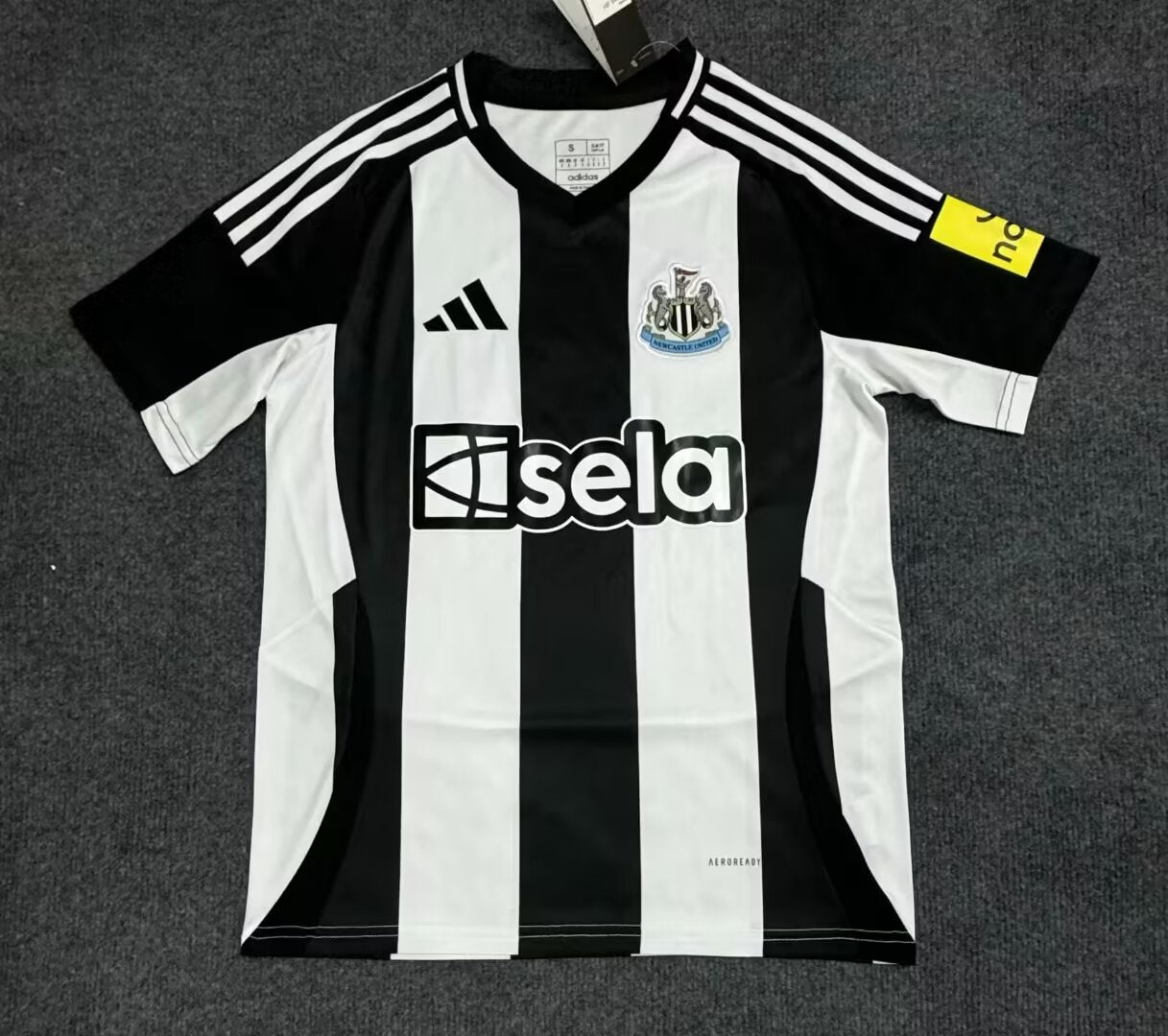 NEWCASTLE KIT HOME 2024/2025